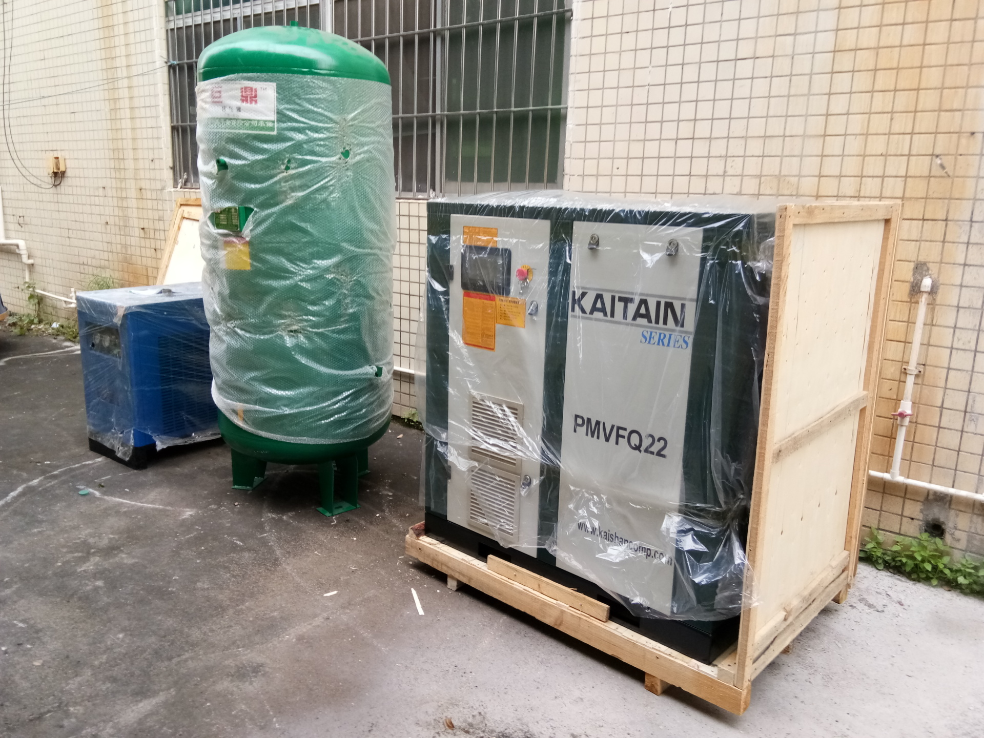 開山螺桿空壓機(jī)功率簡析(圖1) 開山螺桿空壓機(jī)功率簡析(圖1)