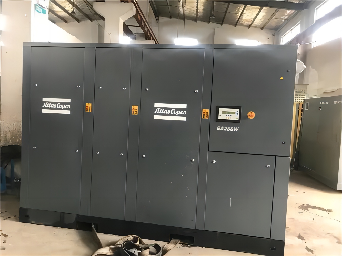 阿特拉斯GA系列螺桿壓縮機參數(shù)及優(yōu)勢(圖1) 阿特拉斯GA系列螺桿壓縮機參數(shù)及優(yōu)勢(圖1)