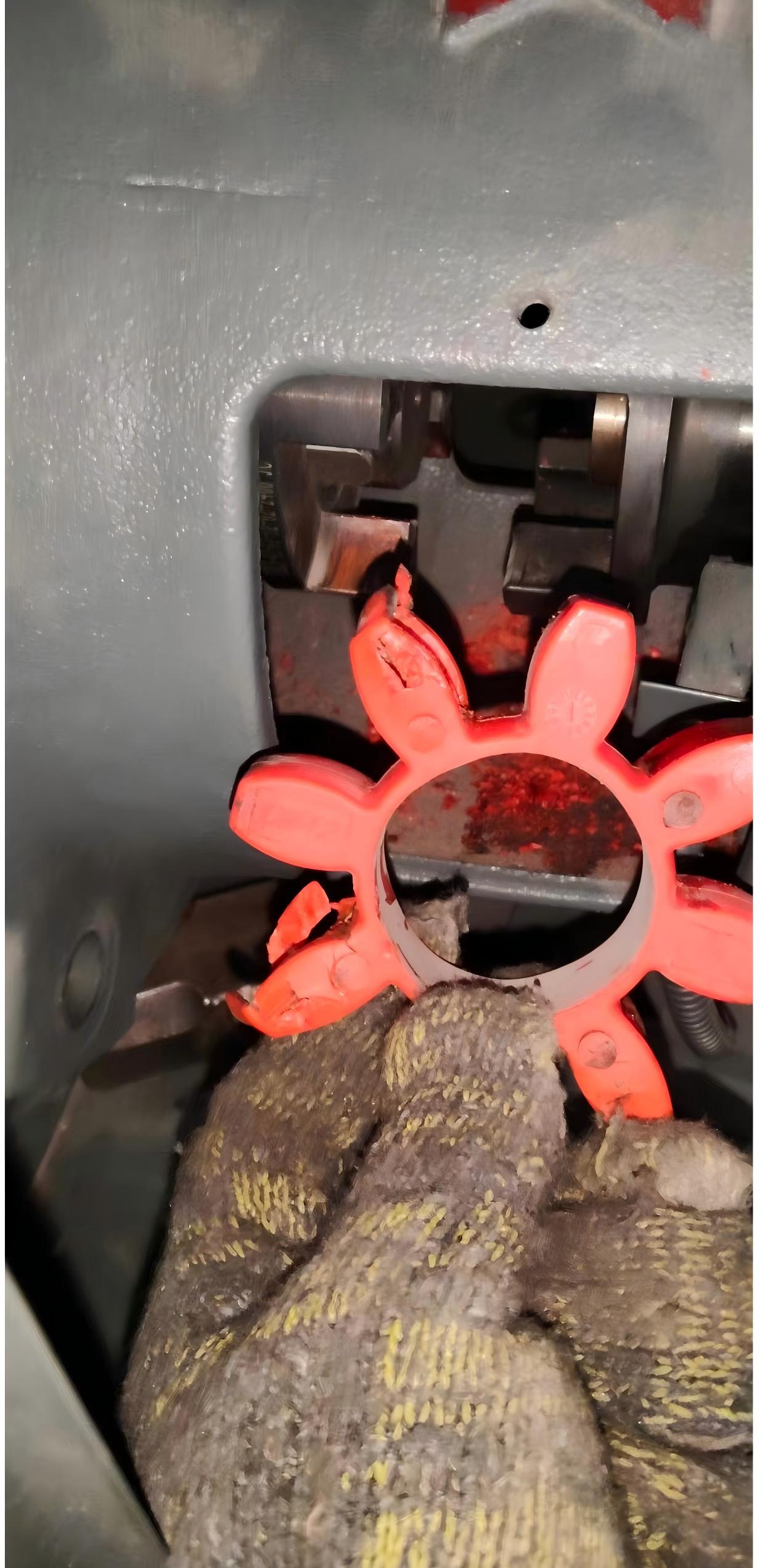 泉州某電子廠更換連軸器膠墊